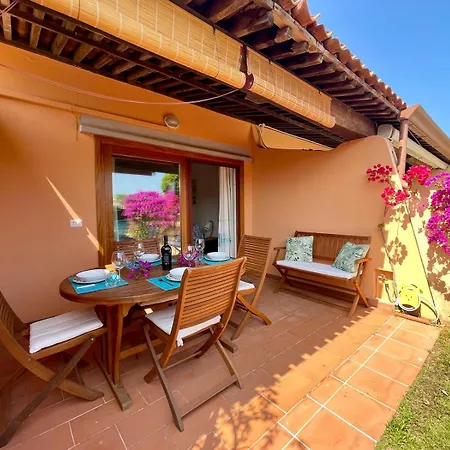 Ampio Monolocale Porto Coda Cavallo Apartment